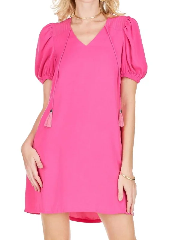 Nordic Minimalist Home Look Shoulder Stitch Mini Dress In Fuchsia