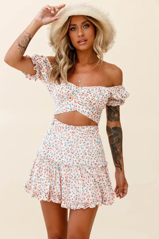 Buy More, Save More Linka Off-Shoulder Tie-Back Crop Top Floral Print Pink