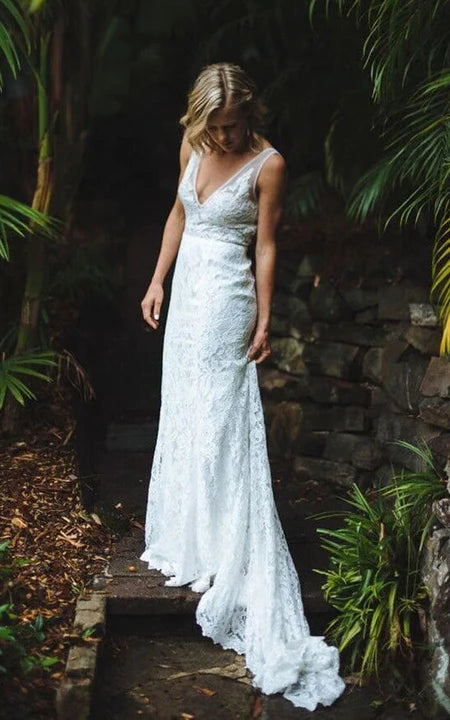 Chic Outfits V-neck Lace Vintage Backless Sheer Casual Wedding Dress