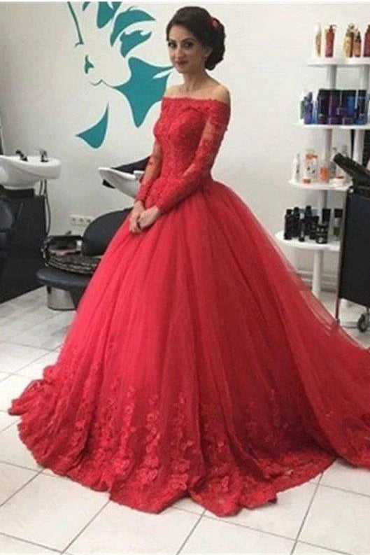 Chic Style Quinceanera Dresses Boat Neck Long Sleeves Tulle With Applique