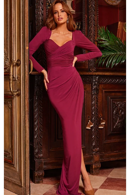 Chic Styles Long Sleeve Fitted Evening Dress