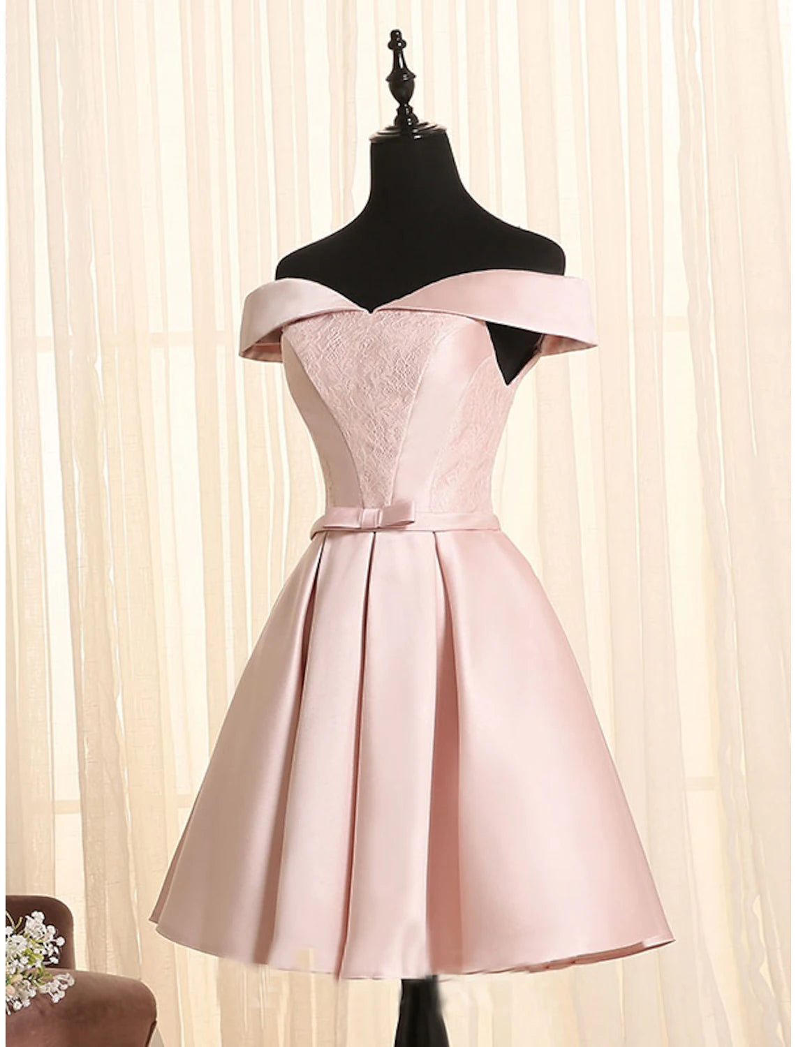 Anniversary Sale A-Line Minimalist Elegant Engagement Cocktail Party Dress Off Shoulder Sleeveless Short / Mini Satin with Bow(s) Lace