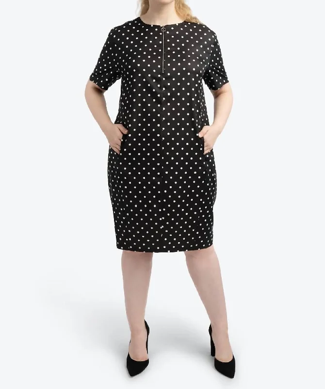 Cool Prices Go-To Midi Dress In Timeless Dot