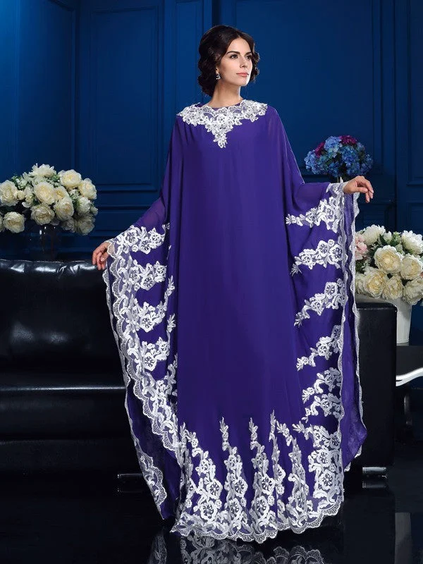 Mid - Week Surprise A-Line/Princess Scoop Applique Long Sleeves Long Chiffon Mother of the Bride Dresses