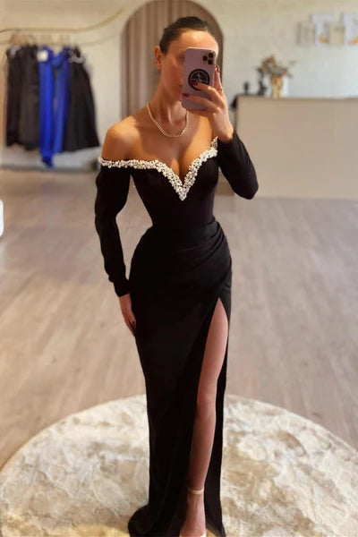 Final Clearance Black Long Sleeves Pearl Prom Dress with High Split V-Neck