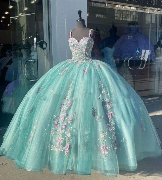 Spring Fashion Princess Mint Green Plus Size Quinceanera Dresses Lace Applique Ball Gown Sweet 16 Dress Y6366