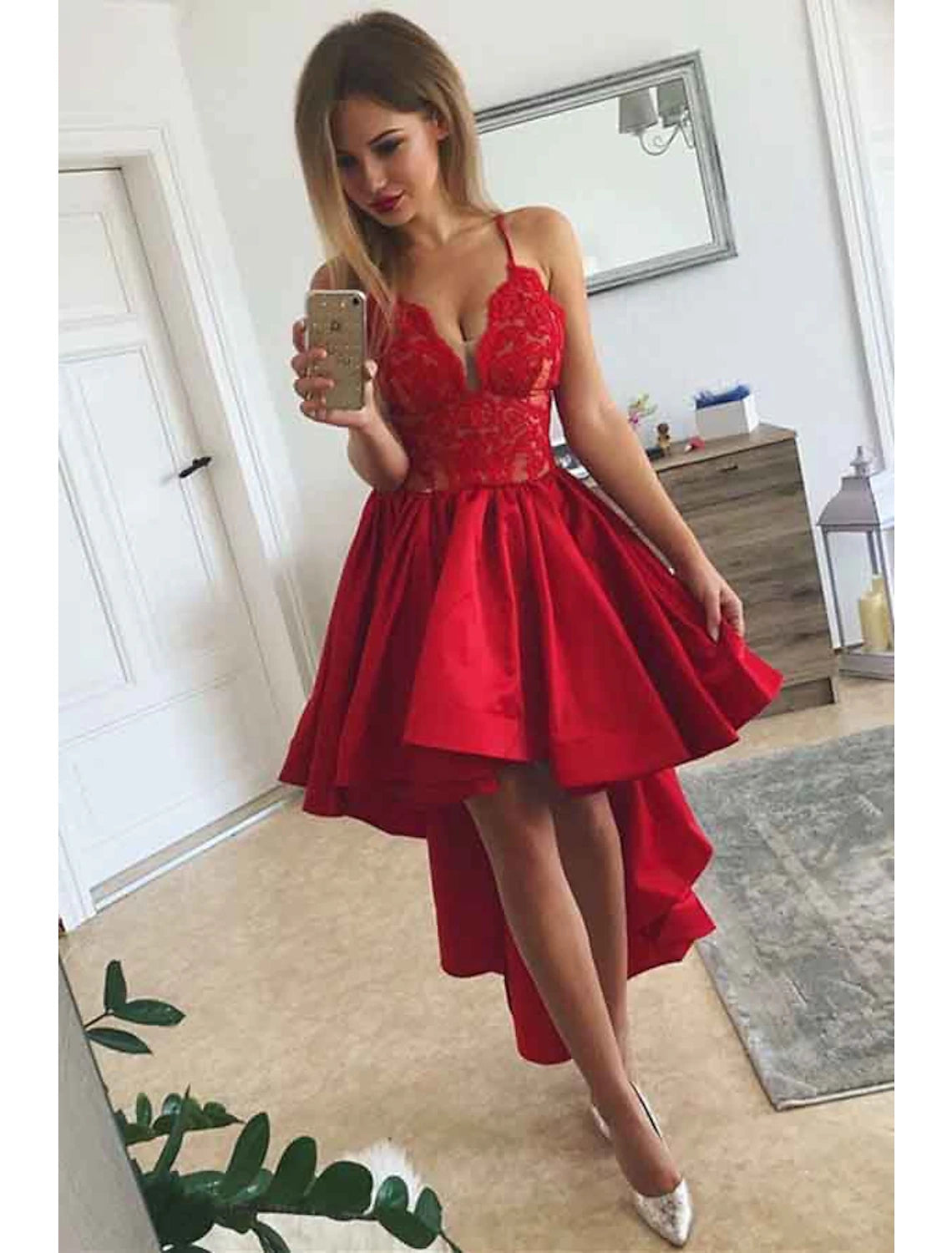 Lighten Up With Nordic Styles A-Line Prom Dresses Party Dress Homecoming Asymmetrical Sleeveless V Neck Satin with Pleats