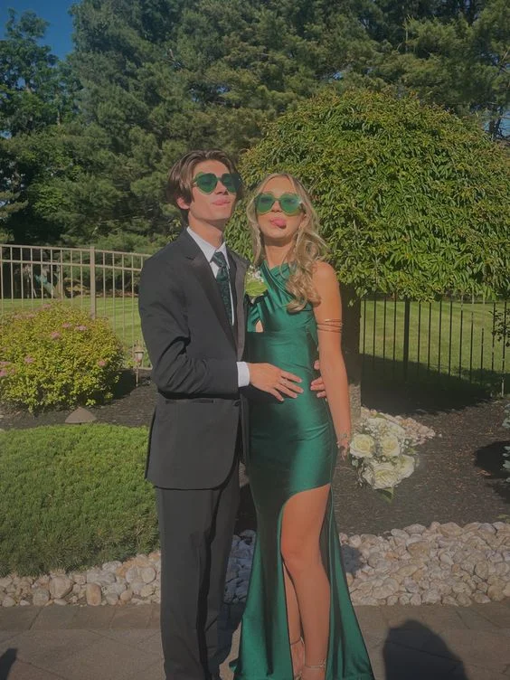 Mid - Week Surprise Emerald Green Sheath Prom Dress,Emerald Green Formal Gown Y6477