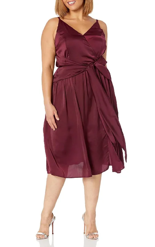 Fashion-Forward 14W - city chic burgundy satin midi dress