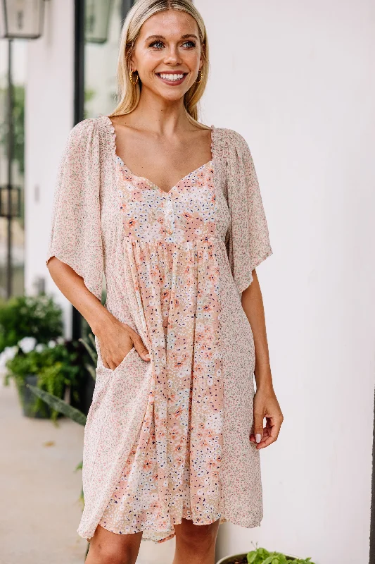 Stylish Looks It's For Real Peach Pink Ditsy Floral Dress