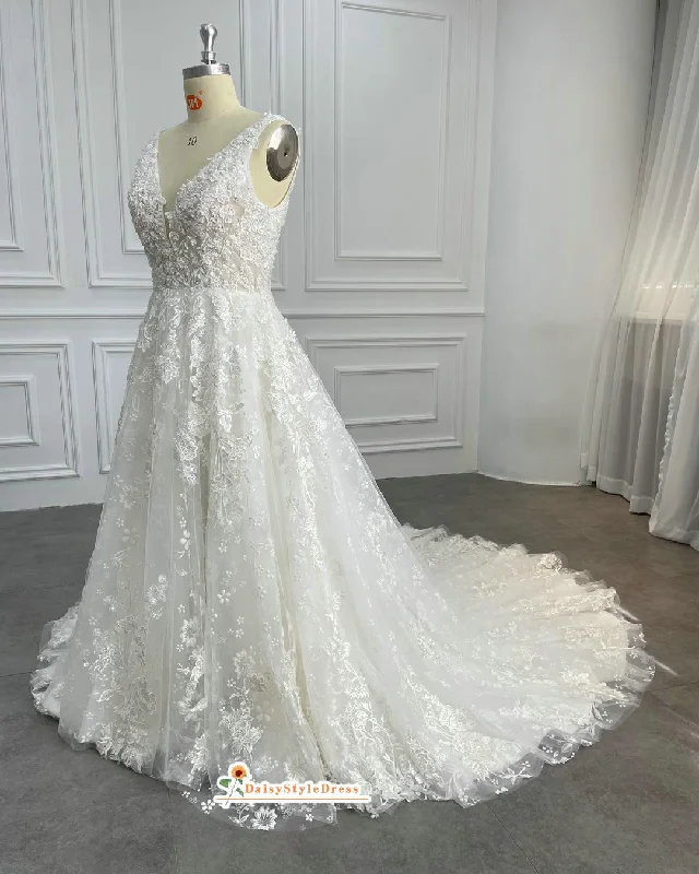 Chic Style A line Luxury French Lace Wedding Dress