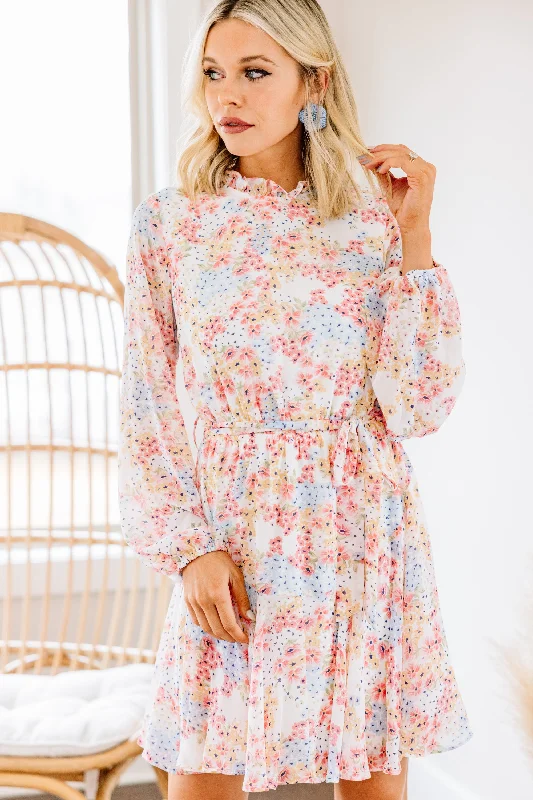 Trend Alert Right On Time Off White Ditsy Floral Dress