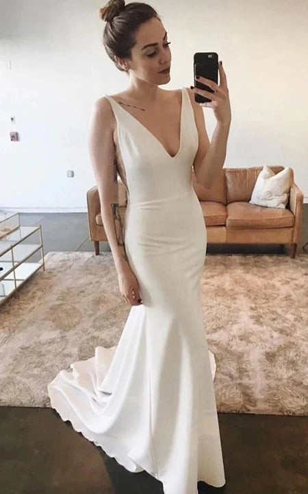 Casual Weekend Relaxed Style Simple V-neck Sleeveless Sheath Solid Chiffon Wedding Dress