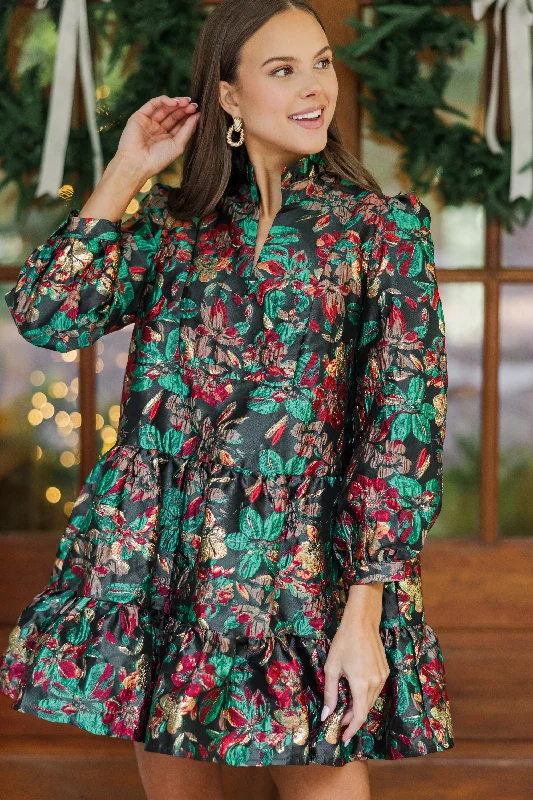 Parisian Effortless Chic Style Just A Feeling Emerald Green Floral Brocade Dress