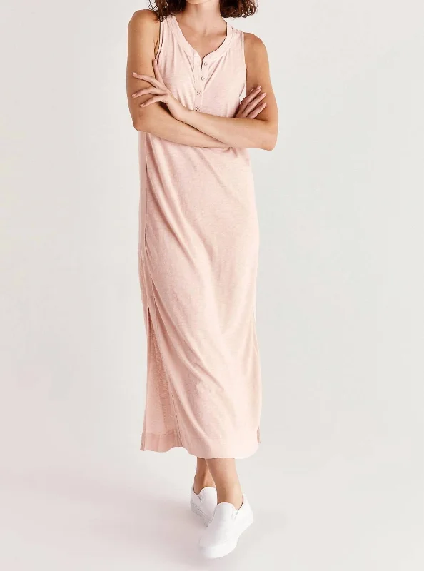 Latest Trends The Summertown Maxi Dress In Muted Blush