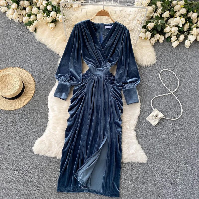 Celebrate With Big Savings Blue V-neck Velvet Dress, Long Sleeve Fashion Dress    S4411