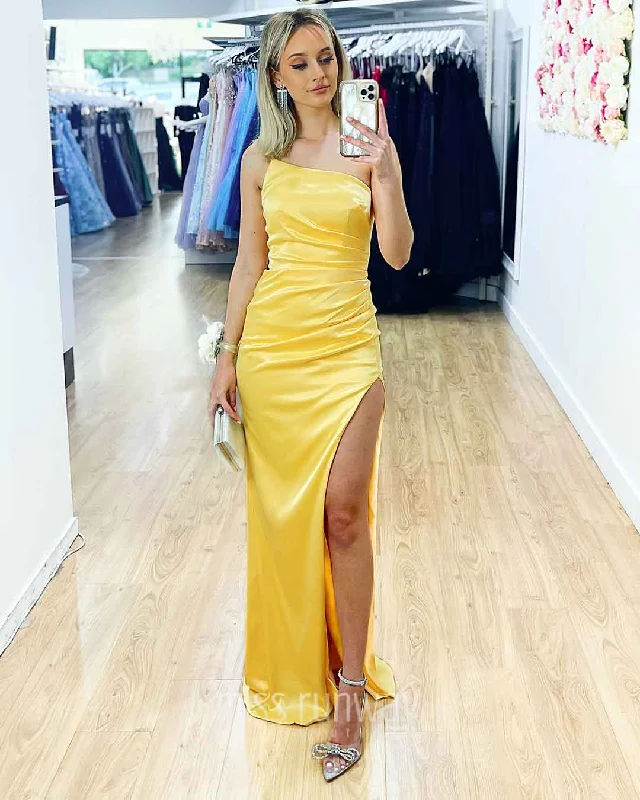 Chic Outfits Tayla Satin Gown - Yellow