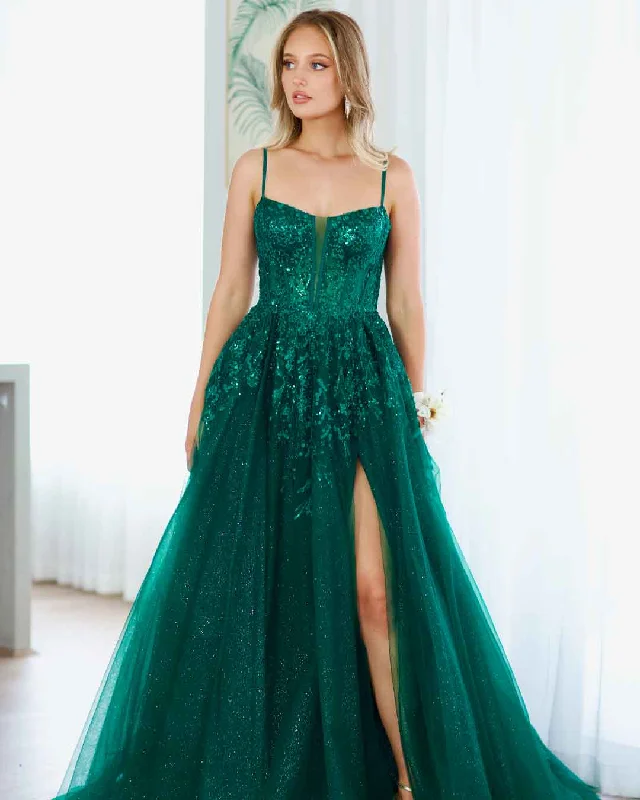 Update With Cottagecore Styles Iris Corset Lace Gown - Emerald